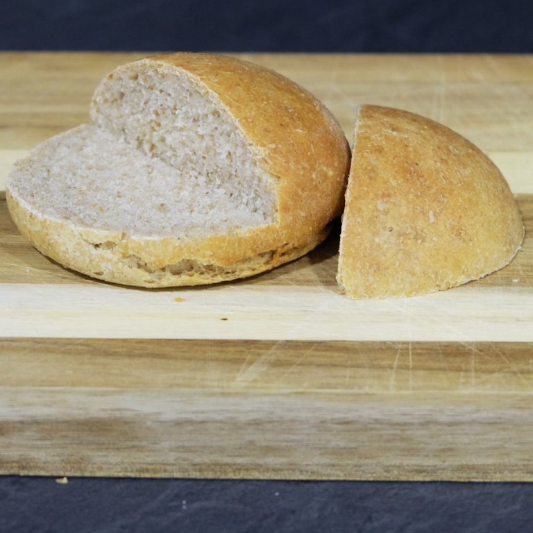 Three seeds rolls